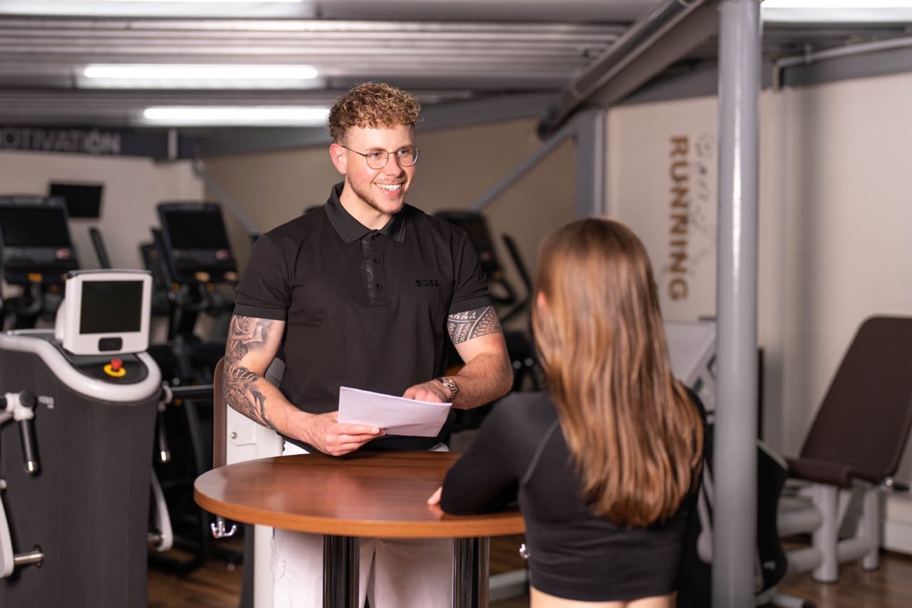 David Renken im Coaching mit einer Klientin